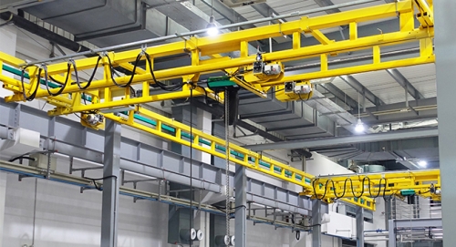 輕型組合式起重機對比傳統起...